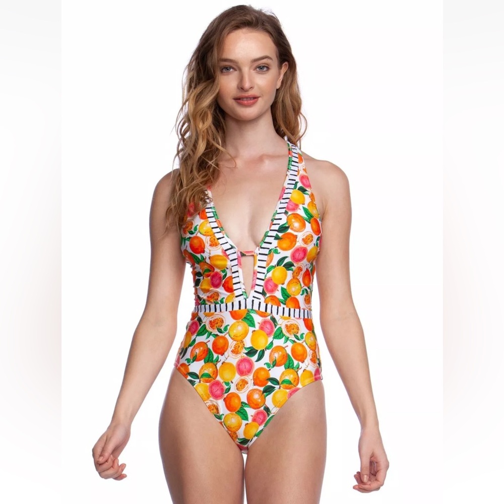 Nanette Lepore Tutti
Fruitti One Piece Swimsuit Size 4